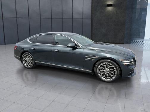 2023 Genesis G80 2.5T