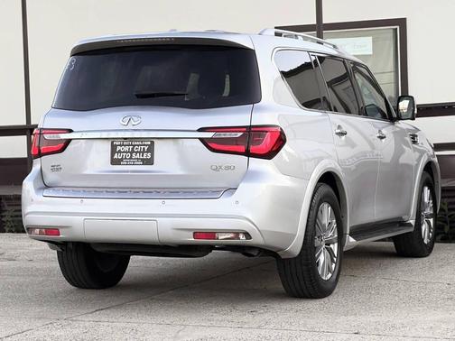 2020 INFINITI QX80 Luxe