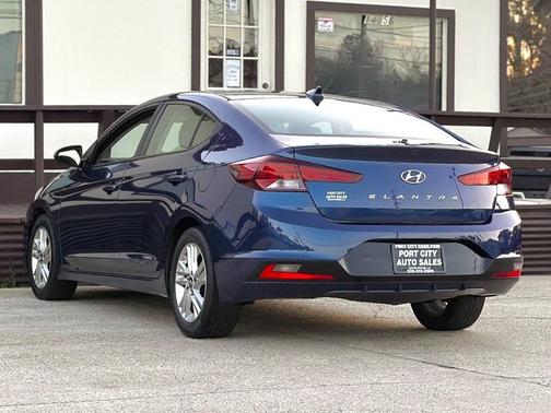 2020 Hyundai ELANTRA SEL