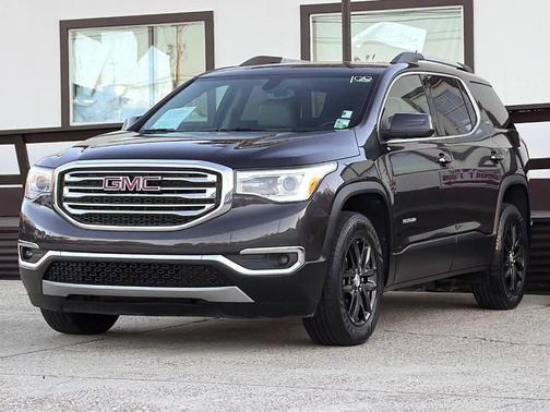 2017 GMC Acadia SLT-1