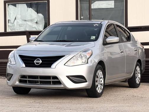 2018 Nissan Versa 1.6 SV