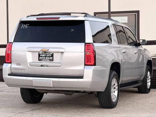 2016 Chevrolet Suburban LT