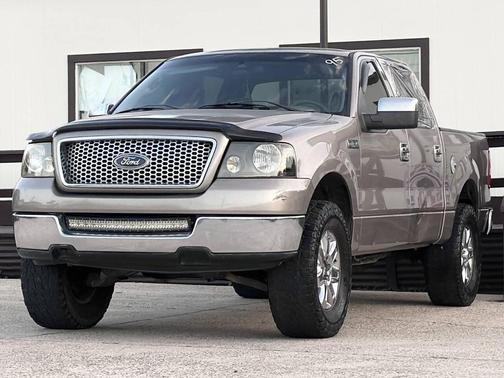 2004 Ford F-150 XLT SuperCrew