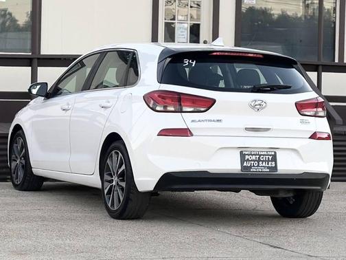 2018 Hyundai Elantra GT Base