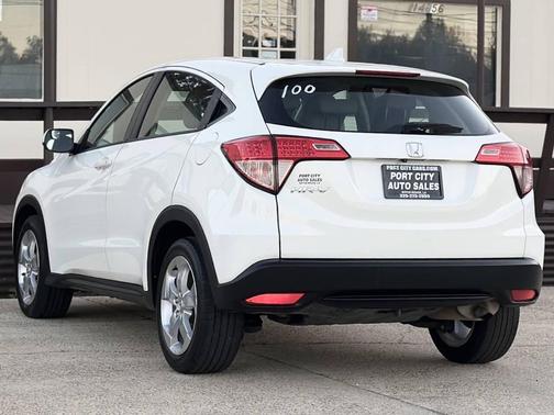 2016 Honda HR-V LX