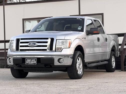 2010 Ford F-150 XLT SuperCrew