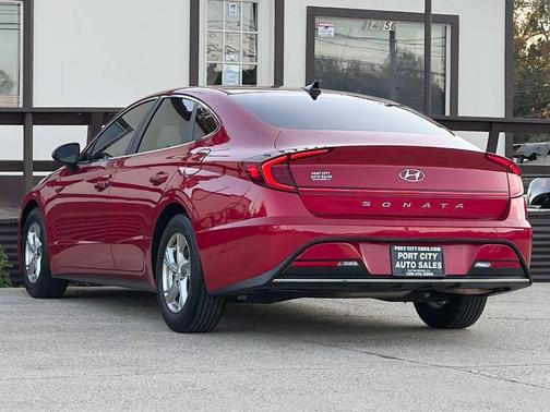 2021 Hyundai SONATA SE