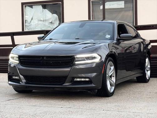 2018 Dodge Charger SXT Plus
