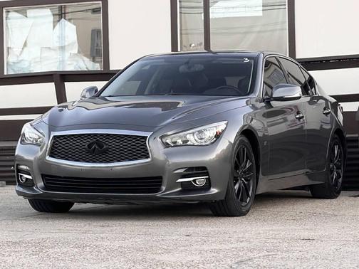 2015 INFINITI Q50 Premium