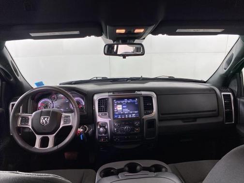 2021 RAM 1500 Classic Warlock Quad Cab 4x4 6'4' Box