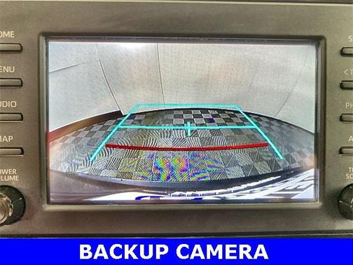 Photo 4 of 29 of 2019 Toyota RAV4 LE