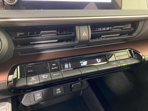 2023 Toyota Prius Prime SE
