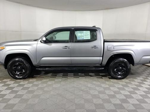 2017 Toyota Tacoma SR