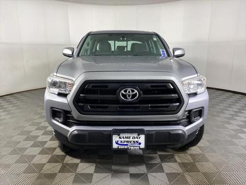 2017 Toyota Tacoma SR
