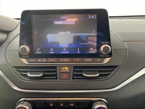 2022 Nissan Altima SR Intelligent AWD