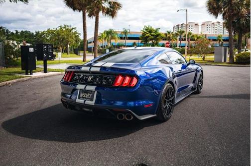 2016 Ford Shelby GT350 Base