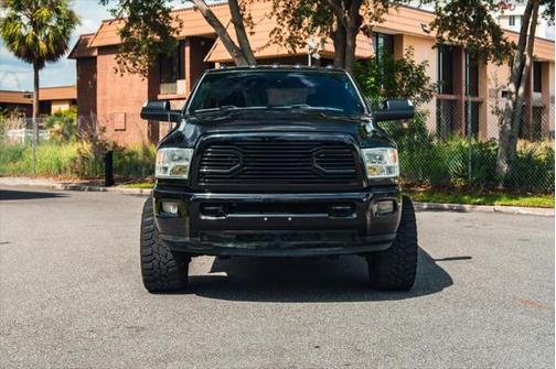 2017 RAM 3500 Tradesman Crew Cab 4x4 8' Box