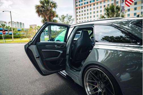 2021 Audi RS 6 Avant 4.0T