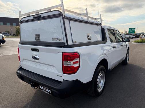 Oxford White 2023 Ford Maverick XL