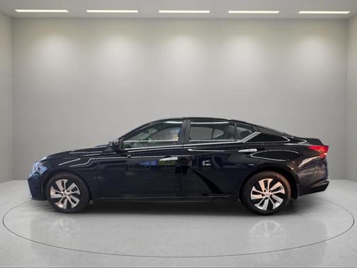 2023 Nissan Altima S FWD