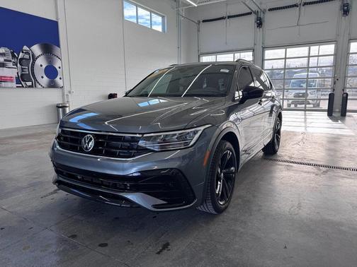 2024 Volkswagen Tiguan 2.0T SE R-Line Black 4MOTION