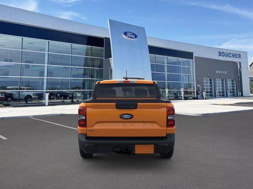 ORANGE FURY METALLIC TRI-COAT 2026 Ford Maverick XLT