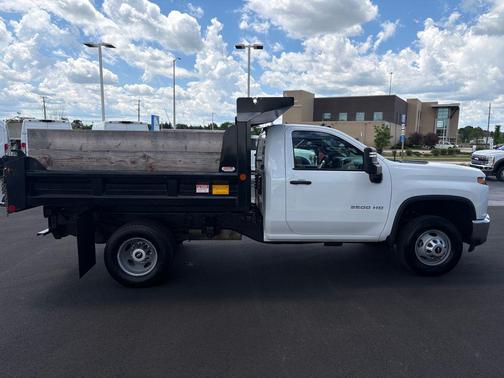 Summit White 2021 Chevrolet Silverado 3500 WT