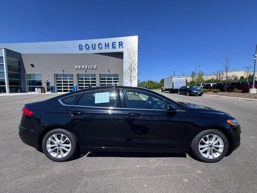 AGATE BLACK 2020 Ford Fusion SE