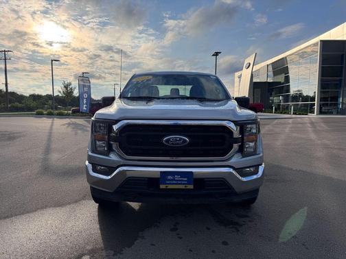 ICONIC SILVER METALLIC 2023 Ford F-150 XLT