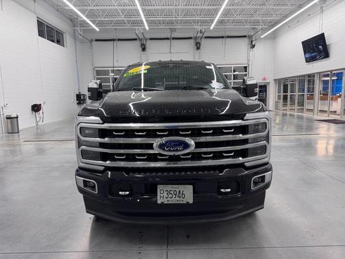 2023 Ford F-250 Platinum