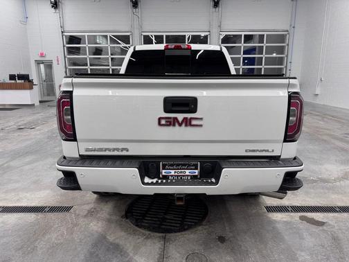 2017 GMC Sierra 1500 Denali