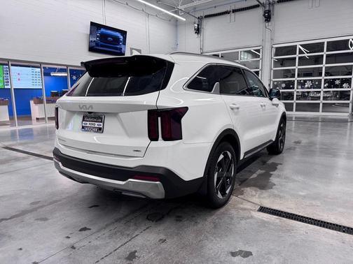2025 Kia Sorento Hybrid EX