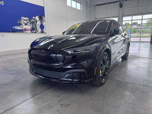 SHADOW BLACK 2023 Ford Mustang Mach-E Premium