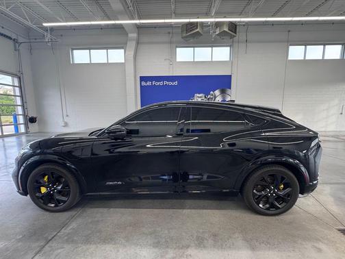 SHADOW BLACK 2023 Ford Mustang Mach-E Premium