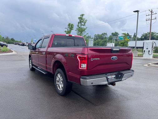 RUBY RED METALLIC TINTED CC 2016 Ford F-150 XLT
