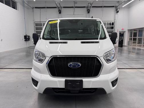 2022 Ford Transit-350 XLT
