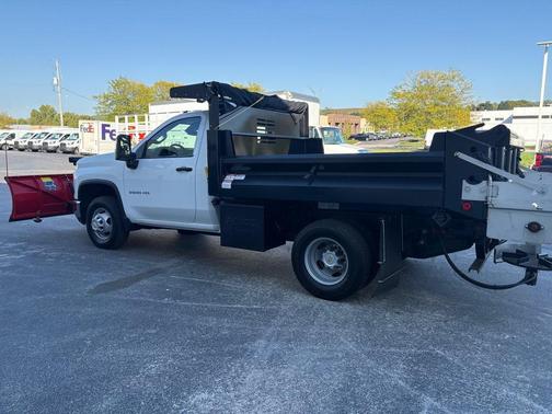 2024 Chevrolet Silverado 3500 WT