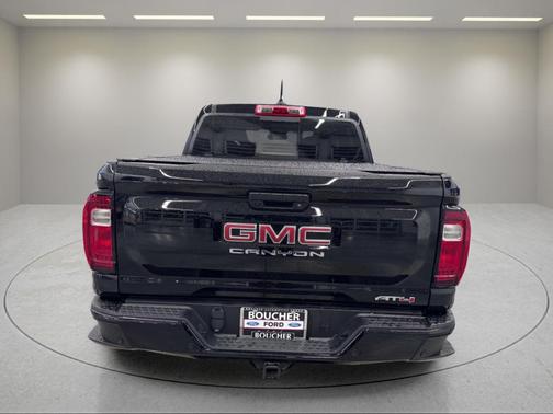 Onyx Black 2024 GMC Canyon AT4