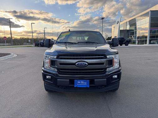 SHADOW BLACK 2018 Ford F-150 XLT