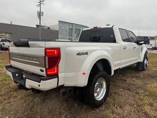 2022 Ford F-450 Platinum