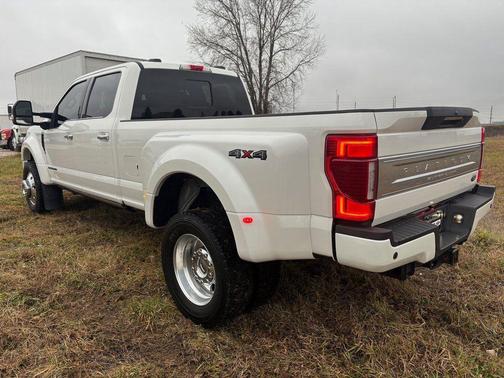 2022 Ford F-450 Platinum