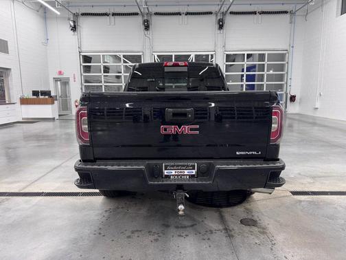 2016 GMC Sierra 1500 Denali