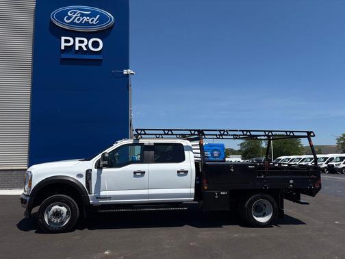 Oxford White 2025 Ford F-450 XL