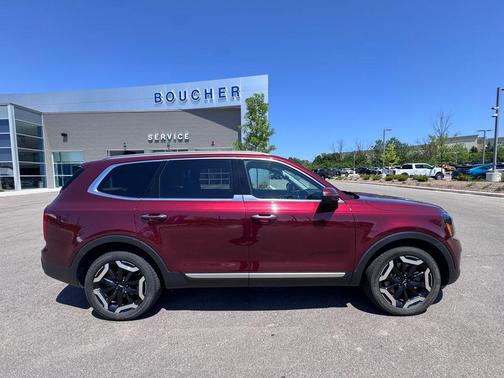 Dawning Red 2023 Kia Telluride S