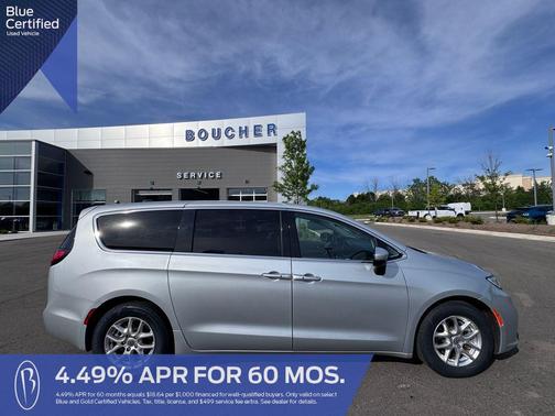Silver Mist Clearcoat 2023 Chrysler Pacifica Touring L