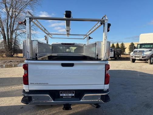 2025 Chevrolet Silverado 2500 WT