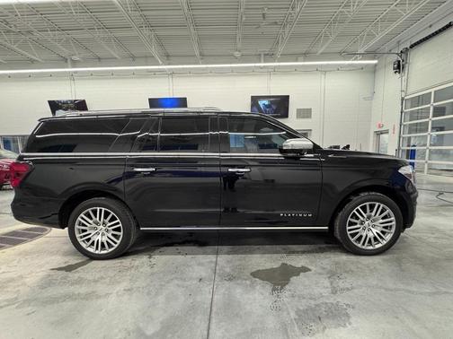 2023 Ford Expedition Max Platinum