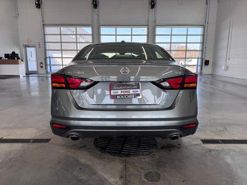 Gun Metallic 2019 Nissan Altima 2.5 SV