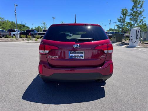 Remington Red Metallic 2015 Kia Sorento LX