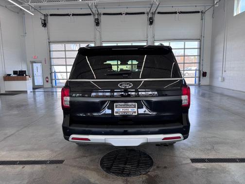 AGATE BLACK METALLIC 2023 Ford Expedition Timberline